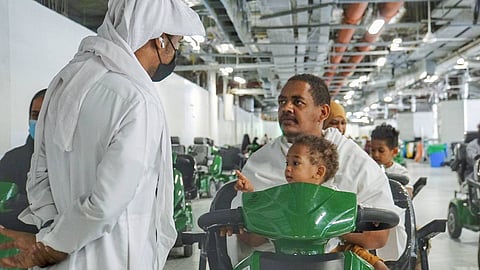 توفير العربات الكهربائية لقاصدي البيت العتيق