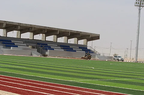بلدية عقلة الصقور تُجهِّز ملعب الساحة لإقامة دورتها الرمضانية الأولى