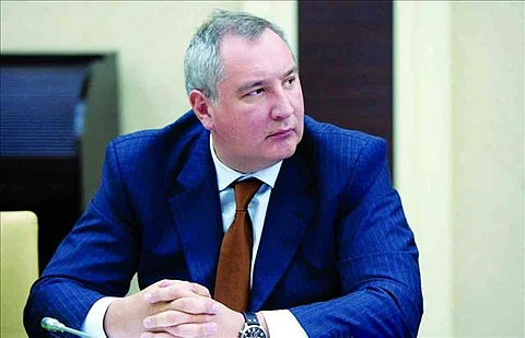 الرئيس التنفيذي لوكالة الفضاء الروسية ديمتري روغوزين