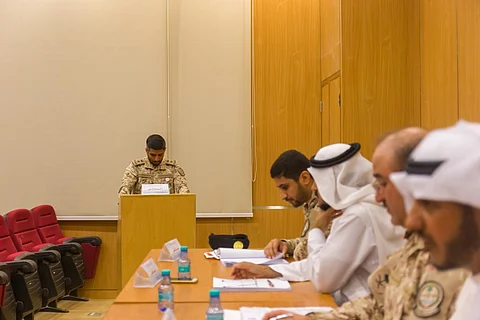 كلية "القيادة والأركان" بالحرس الوطني تُنهي برنامج أطروحاتها للعام الحالي