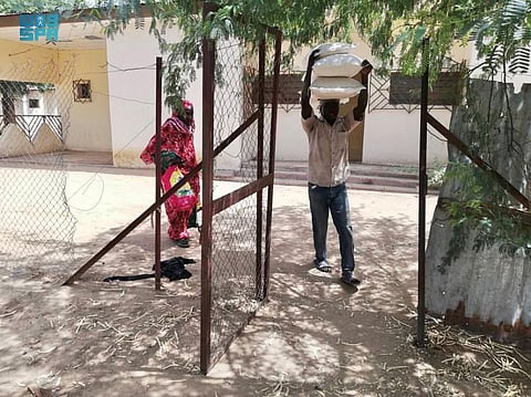 توزيع 875 سلة غذائية رمضانية في العاصمة التشادية