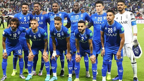 "دياز" يعلن تشكيلة الهلال لمواجهة الشارقة الإماراتي