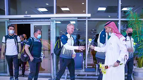 وصول بعثة سباهان الإيراني واستقلول طاجيكستان إلى السعودية .. للمشاركة في دوري أبطال آسيا