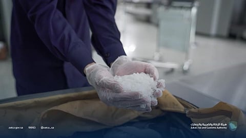 "الزكاة والضريبة والجمارك" تحبط محاولات لتهريب مادة "الشبو المخدرة"