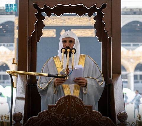 إمام وخطيب المسجد الحرام ماهر المعيقلي