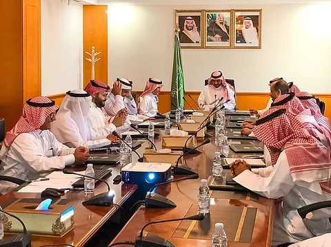 "محلي ينبع" يوصي برفع مركز دفاع مدني لـ"الفقعلي" ويستعرض خطة "لجنة الشباب"