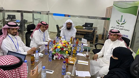 اجتماع مجلس إدارة جمعية تطوير لخدمة الأحياء