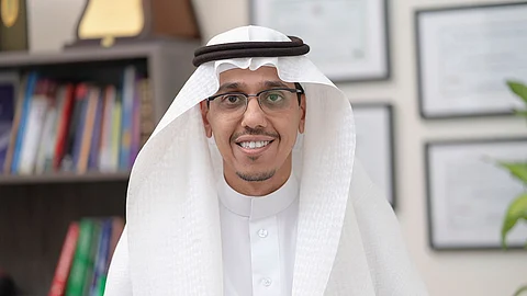 استشاري الأمراض الصدرية وطب النوم سعد الشريف