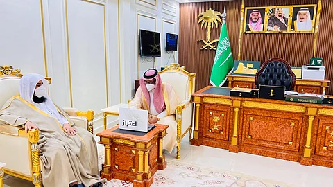 محافظ شرورة يدشن حملة اعتزاز