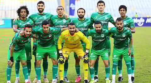 لأول مرة.. جماهير تعرض لاعبي فريقها للبيع "أون لاين"