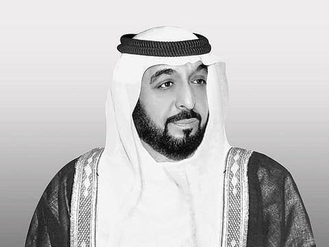 الشيخ خليفة بن زايد آل نهيان -رحمه الله-