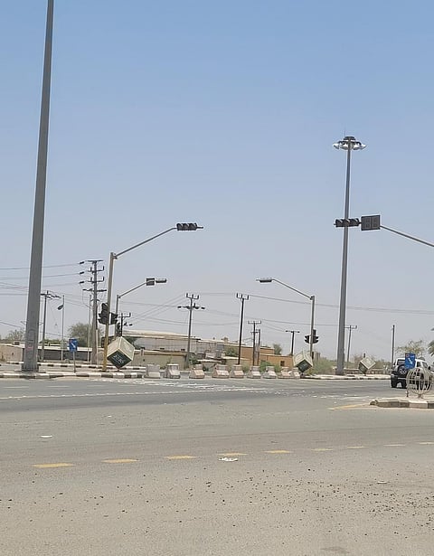 تعطل إشارة الحركة المرورية على الطريق الدولي "جدة- جازان" في مركز حلي