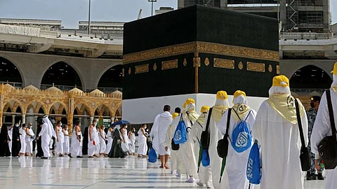 "الحج": يحق للمعتمر القادم بتأشيرة العمرة التنقل بالمملكة لمدة شهر