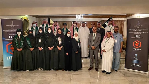 الطلاب والطالبات الموهوبين
