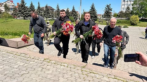 أندري تورشاك ومسؤولون آخرون في خيرسون