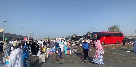 تكدس بمطار الملك عبدالعزيز بسبب تأخر بعض الرحلات