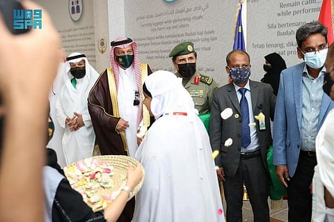 أولى طلائع مستفيدي مبادرة "طريق مكة" من بنجلاديش تصل المملكة