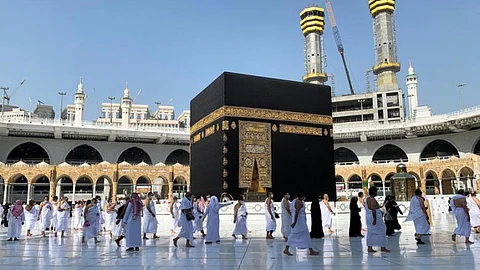 غدًا.. وصول أول دفعة حجاج قادمين من "بنغلاديش" إلى المملكة