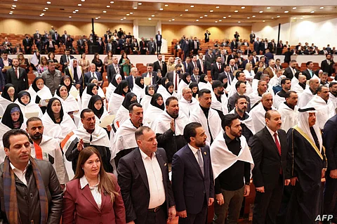 يستبدلهم بالخاسرين.. البرلمان العراقي يُنهي عضوية نواب الكتلة الصدرية المستقيلين