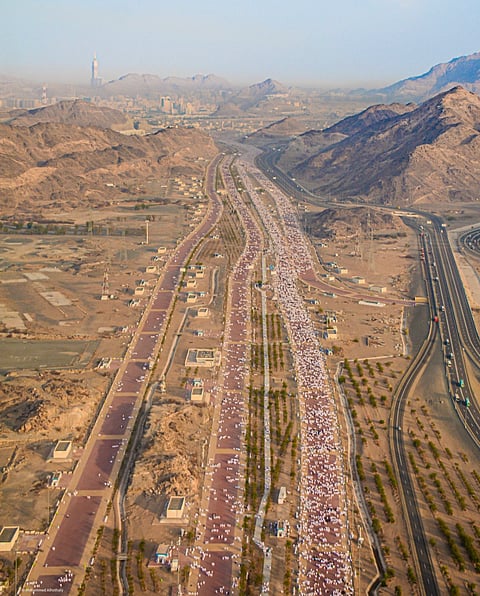 طريق المشاة بالمشاعر المقدسة