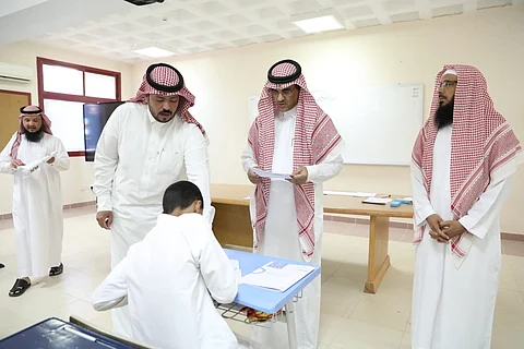 7 آلاف طالب وطالبة يؤدون اختبارات "نافس" في مدارس "تعليم الجوف"