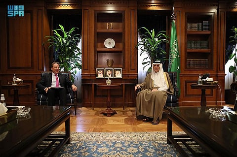 وزير الدولة للشؤون الخارجية عادل بن أحمد الجبير يستقبل سفير جمهورية فرنسا لدى المملكة لودوفيك بوي