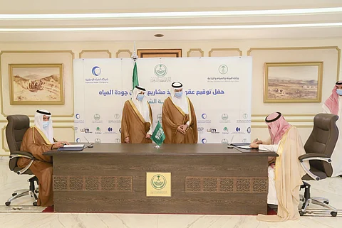 أمير الشرقية يشهد توقيع عقود مشروعات مياه بقيمة 4.3 مليار ريال