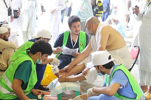 متطوعون خدمة ضيوف الرحمن