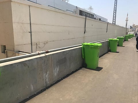 أعمال نظافة المشاعر المقدسة