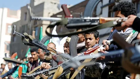 عناصر من الحوثيين