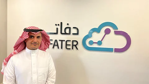 المدير التنفيذي صالح المطيري