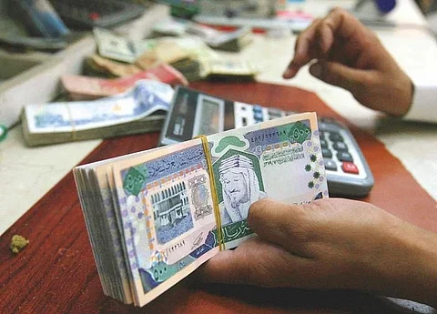 بنك التنمية الاجتماعية يرفع قرض الأسرة لـ100 ألف ريال وفق شروط
