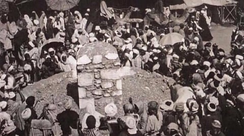 قبل 142 عامًا.. هنا صور نادرة لجمرات منى