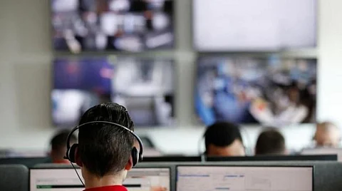 إجازات أكثر ودوام أقل وإنتاجية أعلى.. شركات أمريكية تختبر عمل الـ4 أيام