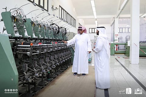 مكائن النسيج الآلي