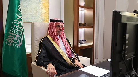وزير الخارجية الأمير فيصل بن فرحان