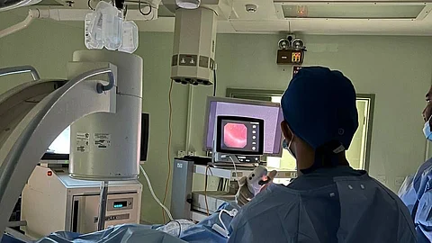 الخرج.. إجراء أول عملية تفتيت حصوة في "الكلى" بواسطة المنظار المرن المتقدم