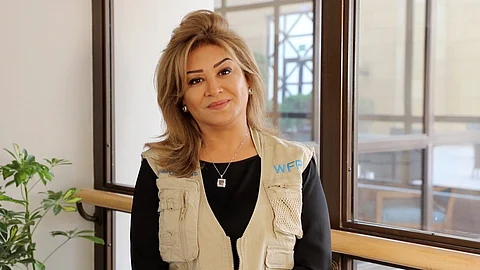 الفنانة أمل الدباس
