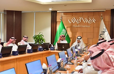 عبد الله الحماد يرأس اجتماع اللجنة العقارية بغرفة الرياض