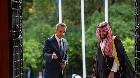 شاهد.. ولي العهد: وعدتُ اليونان بأنني لن آتي خالي اليدَيْن.. هناك الكثير لإنجازه