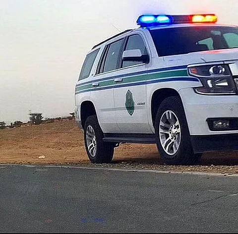 جازان... القبض على شخص لنقله بمركبته 11 مخالفًا لنظام أمن الحدود