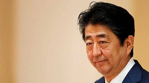 رئيس الوزراء السابق شينزو آبي