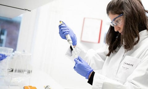 ينتقل من الحيوان للإنسان.. فيروس جديد يضرب الصين وينذر تايوان