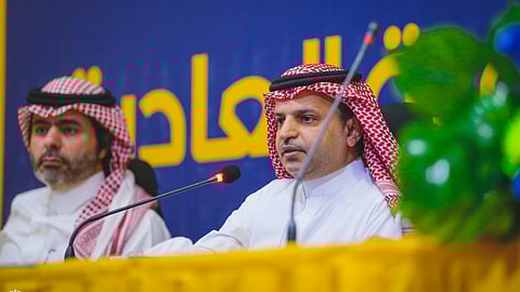 رئيس نادي النصر مسلي آل معمر يترأس الجمعية العمومية