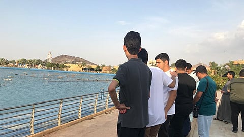 منتزهات الطائف تجذب طلاب المعسكر العلمي الصيفي
