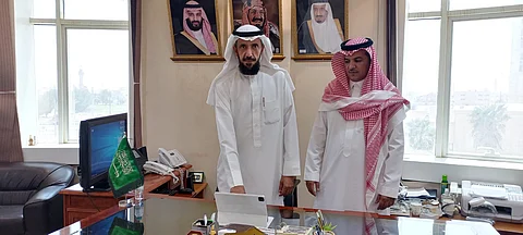مدير "تعليم الزلفي" يدشن حركة نقل المعلمين والمعلمات.. ويهنئ المنقولين والمنقولات