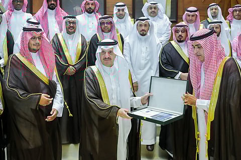 سعود بن نايف يستضيف عدداً من منسوبي التعليم بالمنطقة