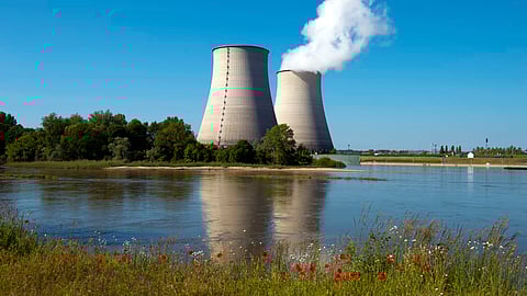 هل تهدد موجة الحر الثالثة سلامة محطات الطاقة النووية في فرنسا؟