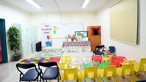 تجهيز الفصول لاستقبال العام الدراسي الجديد