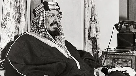 الملك عبدالعزيز آل سعود طيب الله ثراه